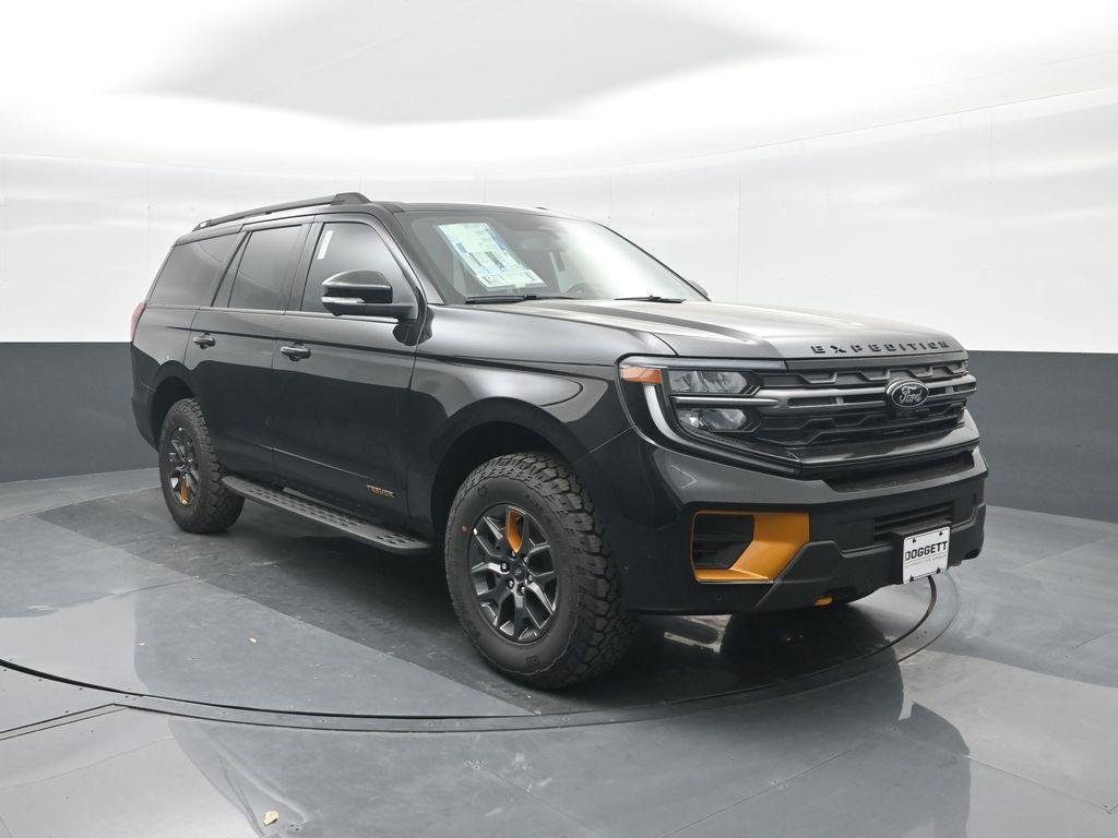 new 2025 Ford Expedition car, priced at $79,444