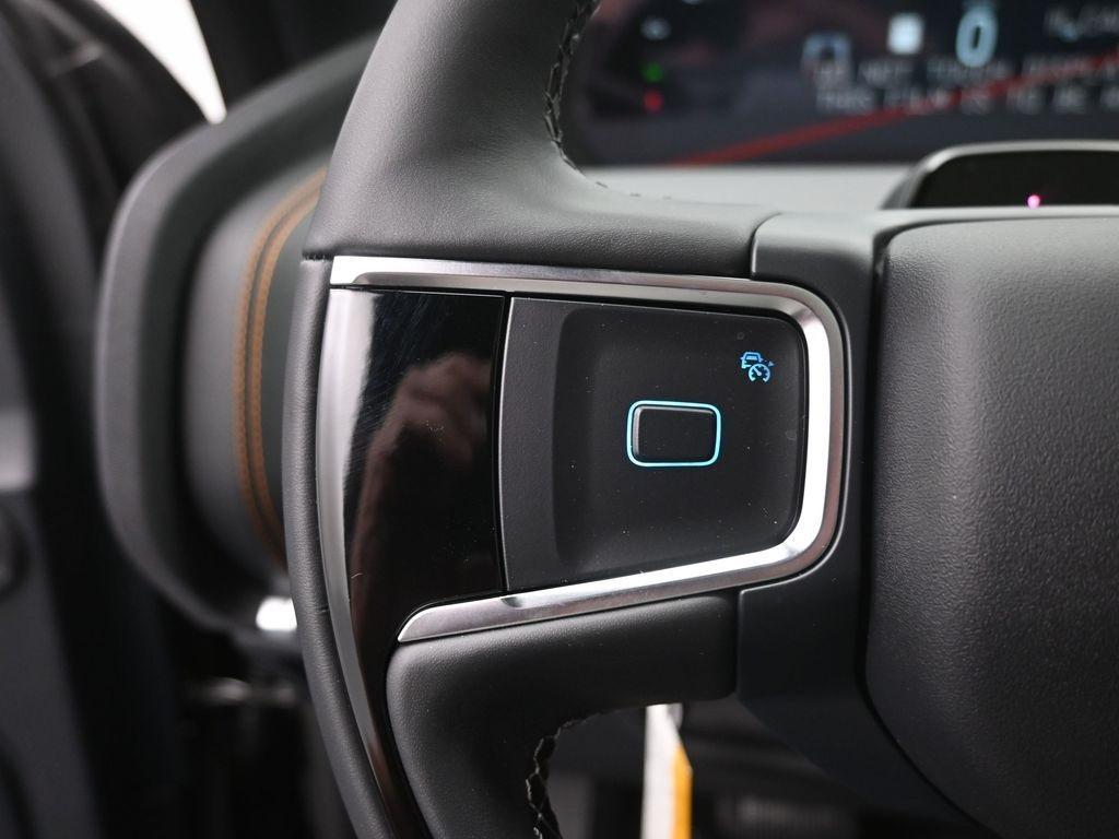 new 2025 Ford Expedition car, priced at $79,444