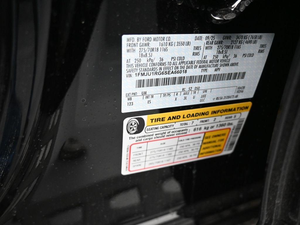 new 2025 Ford Expedition car, priced at $79,444