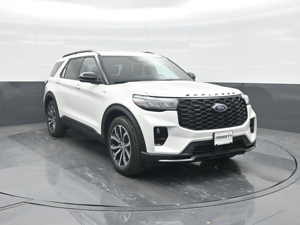 new 2026 Ford Explorer car, priced at $47,177