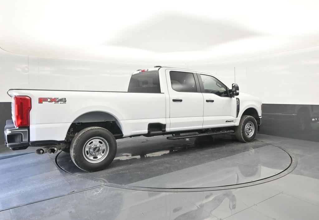 new 2025 Ford F-250 car, priced at $58,305