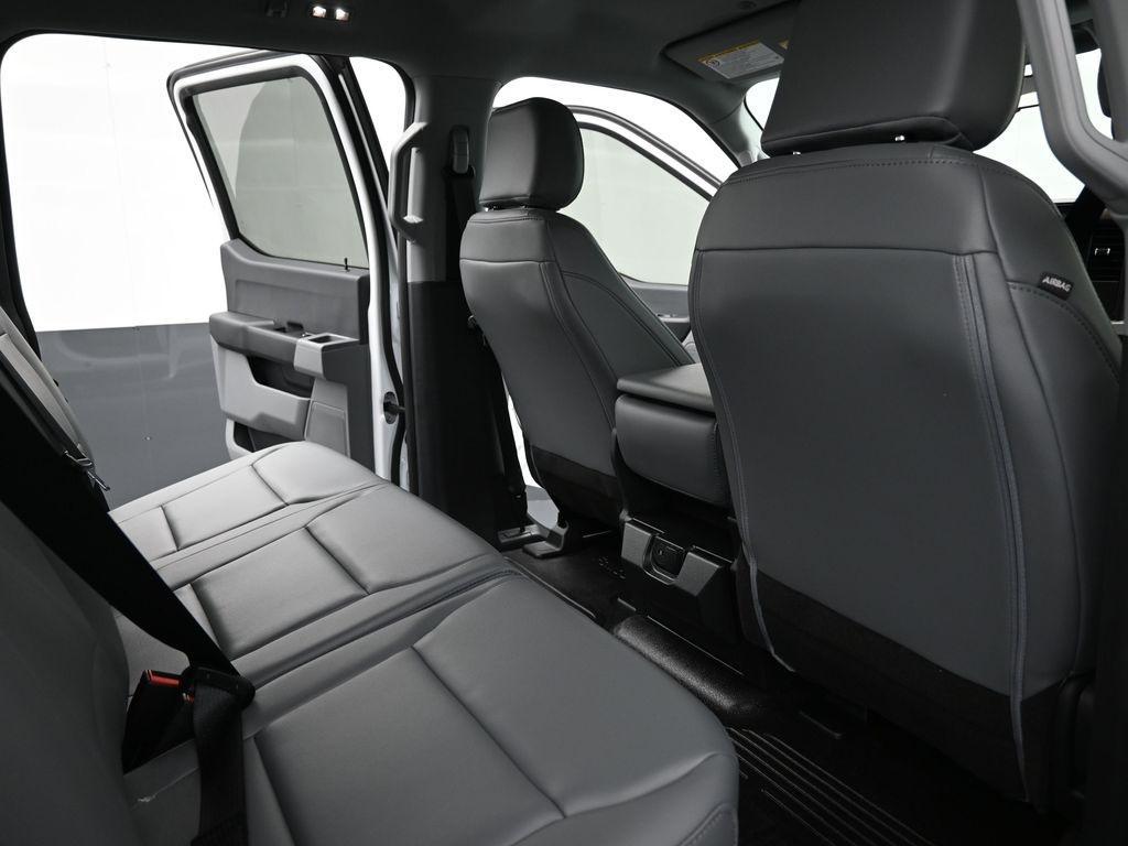 new 2025 Ford F-250 car, priced at $58,305