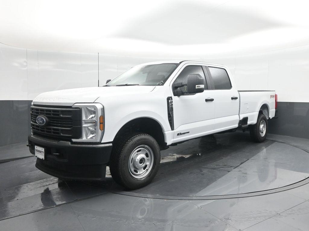 new 2025 Ford F-250 car, priced at $57,974