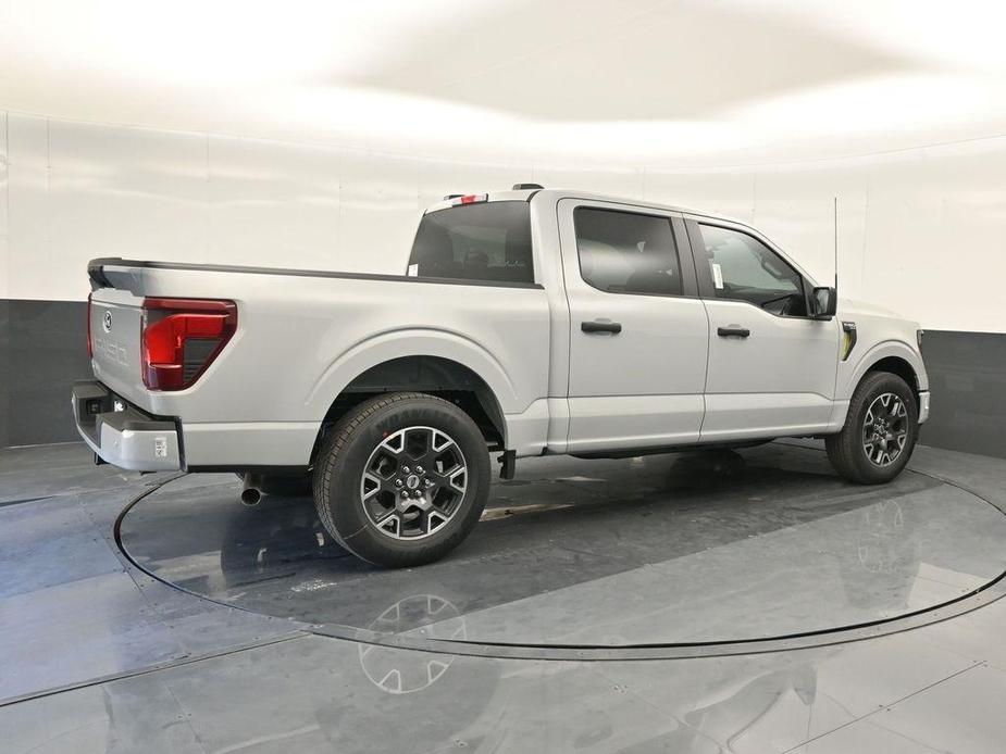 new 2024 Ford F-150 car, priced at $42,700