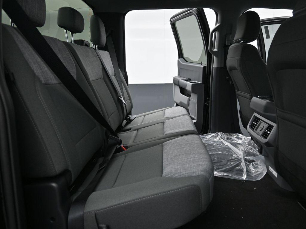new 2025 Ford F-250 car, priced at $65,901