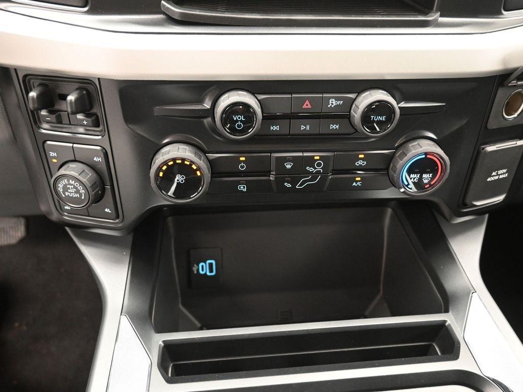 new 2025 Ford F-250 car, priced at $65,901