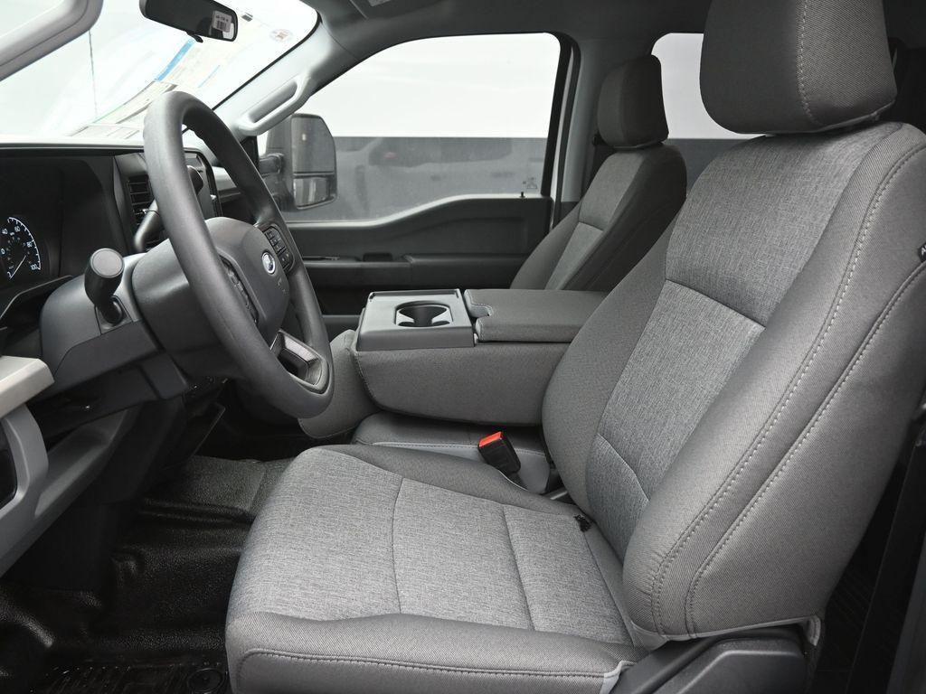 new 2025 Ford F-250 car, priced at $60,089