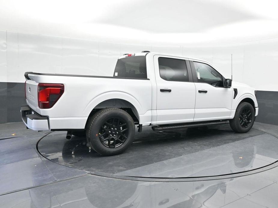 new 2024 Ford F-150 car, priced at $39,465