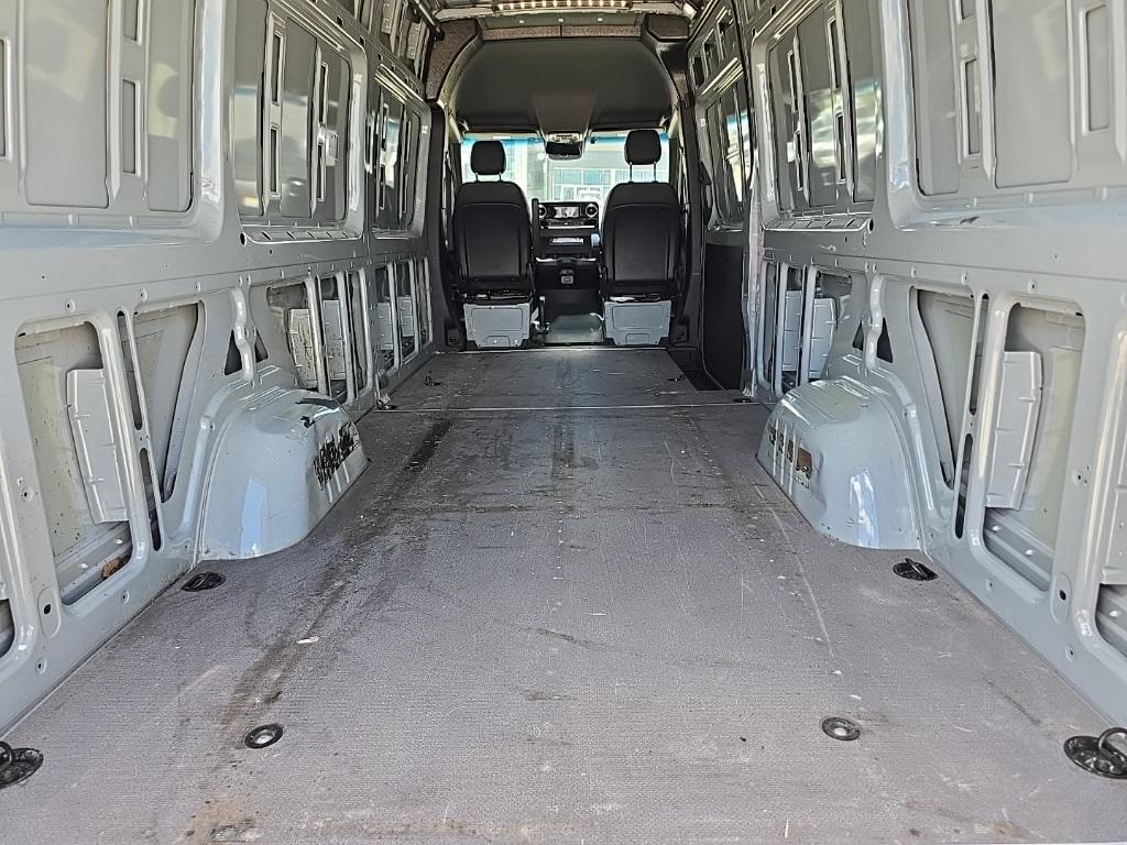 used 2024 Mercedes-Benz Sprinter 2500 car, priced at $38,387