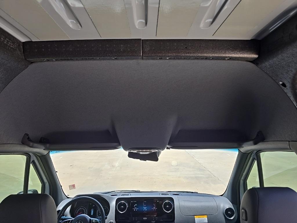 used 2024 Mercedes-Benz Sprinter 2500 car, priced at $38,387