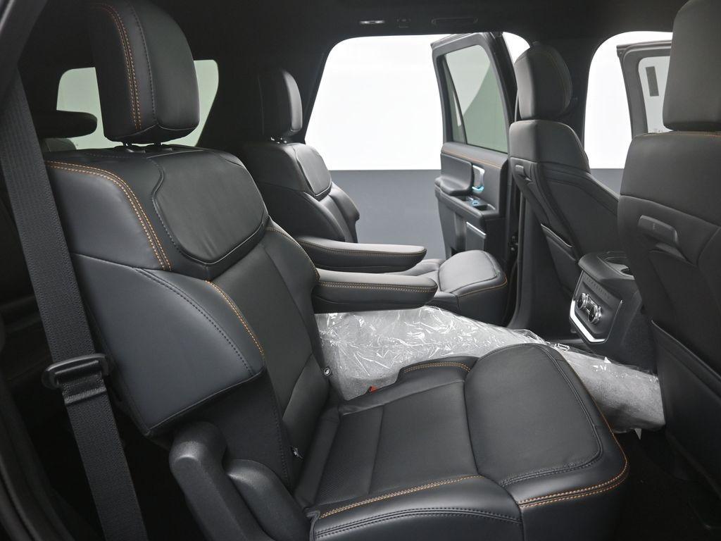 new 2025 Ford Expedition car, priced at $79,444