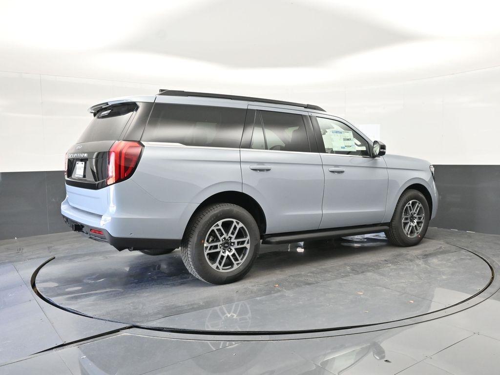 new 2025 Ford Expedition car, priced at $65,782