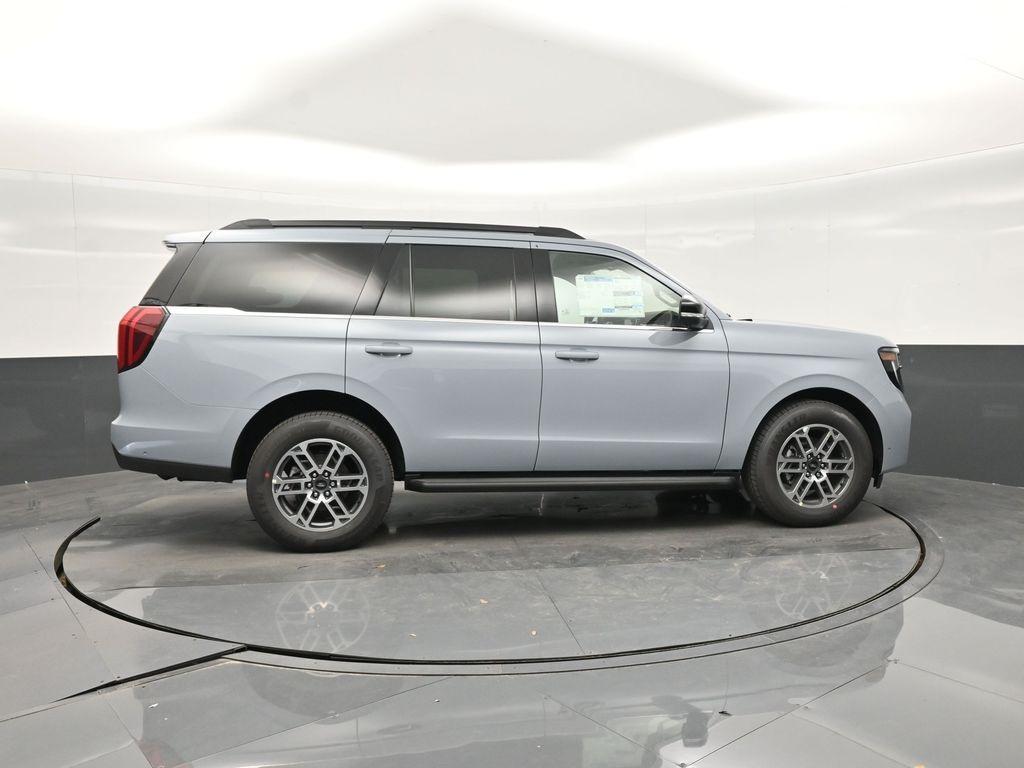 new 2025 Ford Expedition car, priced at $65,782