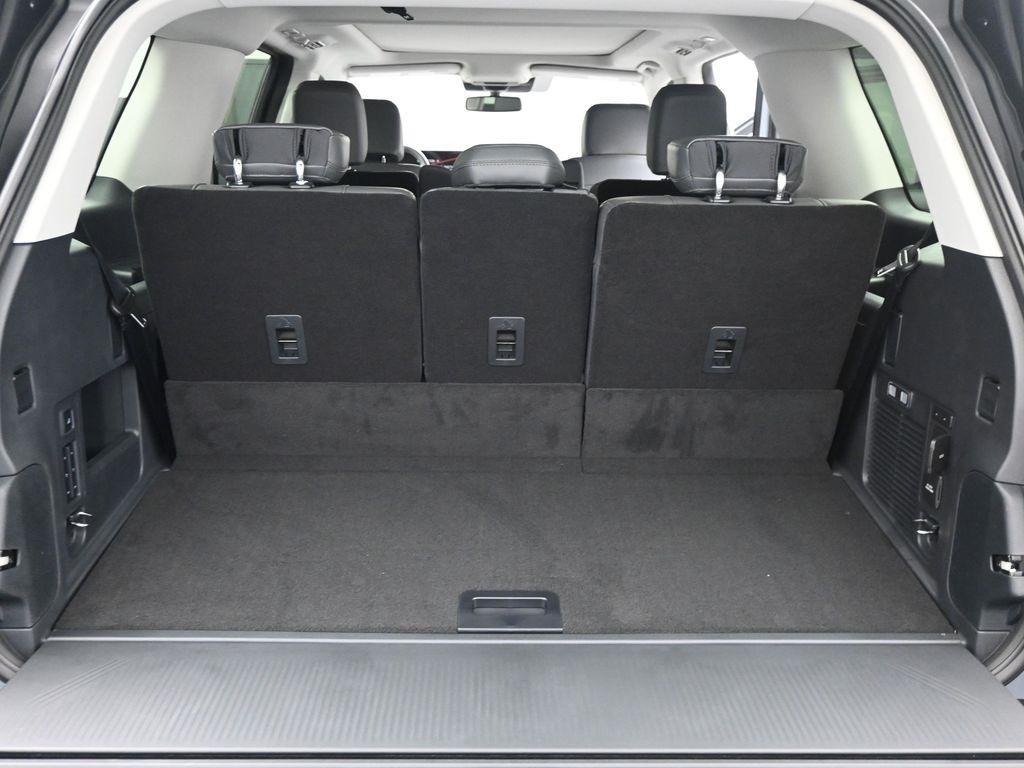new 2025 Ford Expedition car, priced at $65,782