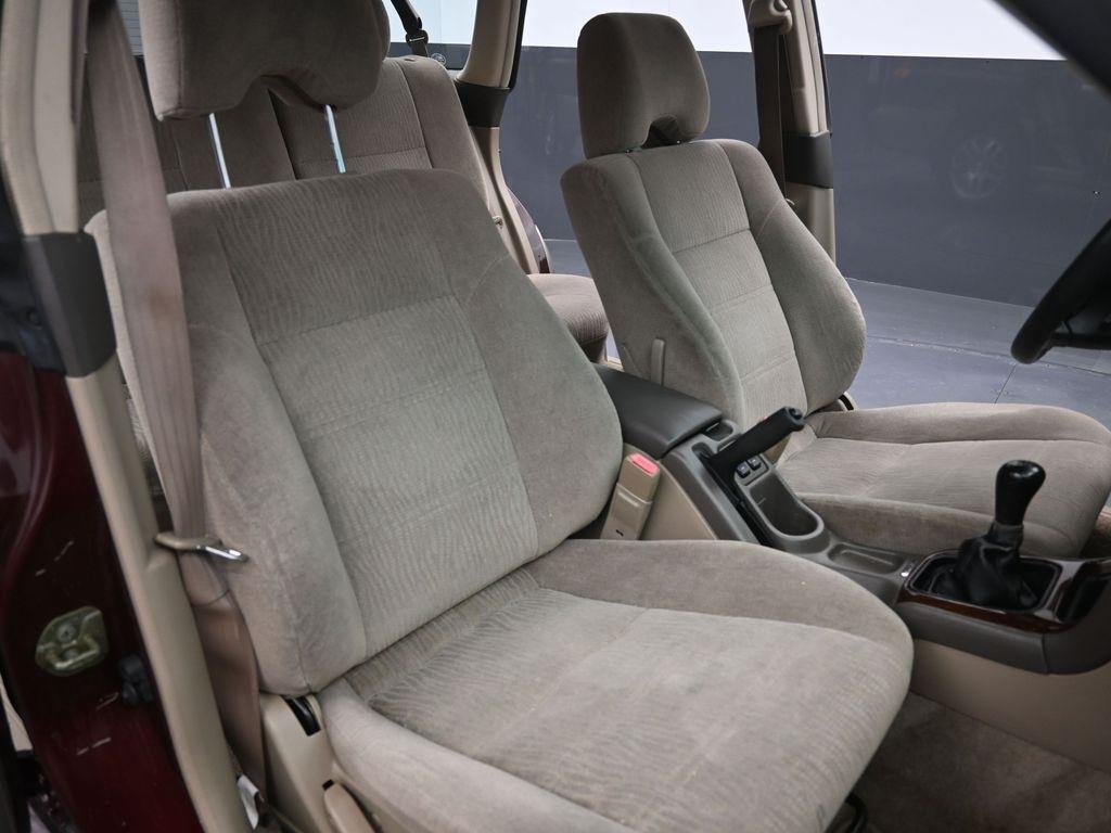 used 2001 Subaru Outback car, priced at $6,499