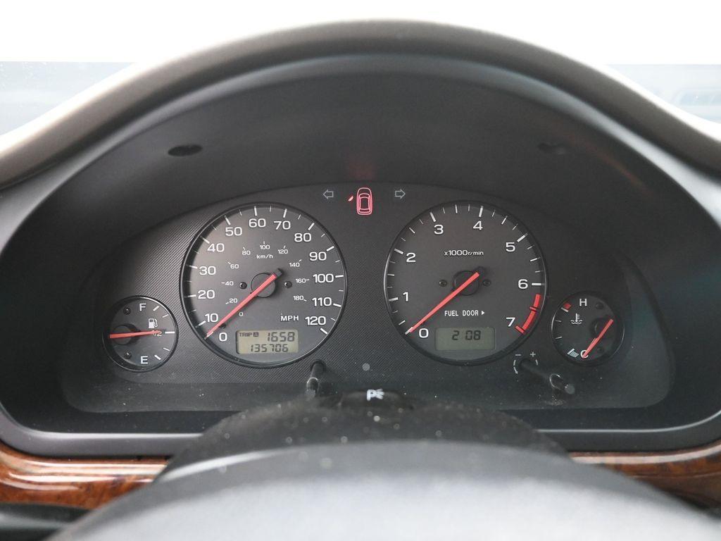 used 2001 Subaru Outback car, priced at $6,499