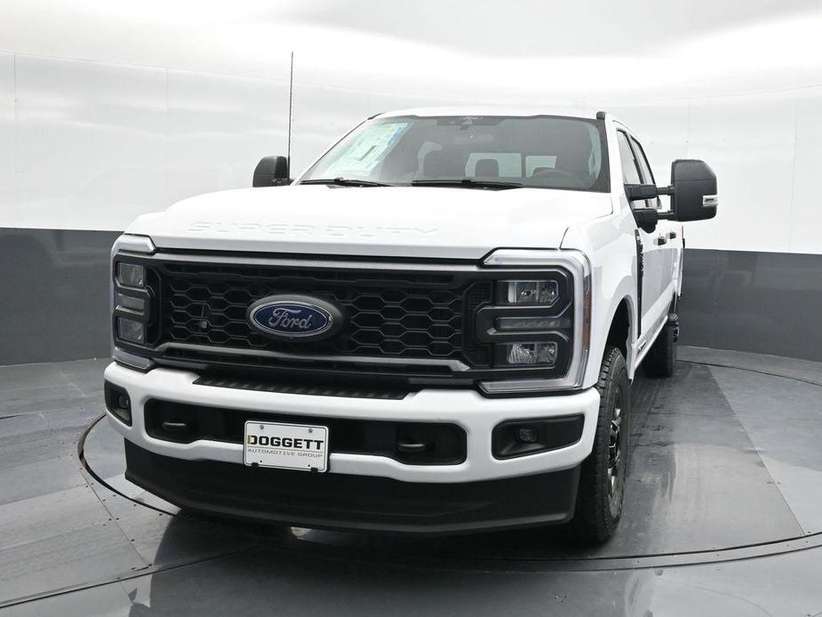 new 2024 Ford F-250 car, priced at $65,466