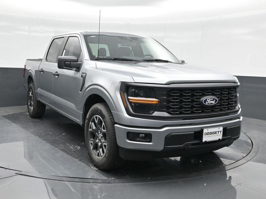 new 2024 Ford F-150 car, priced at $37,699