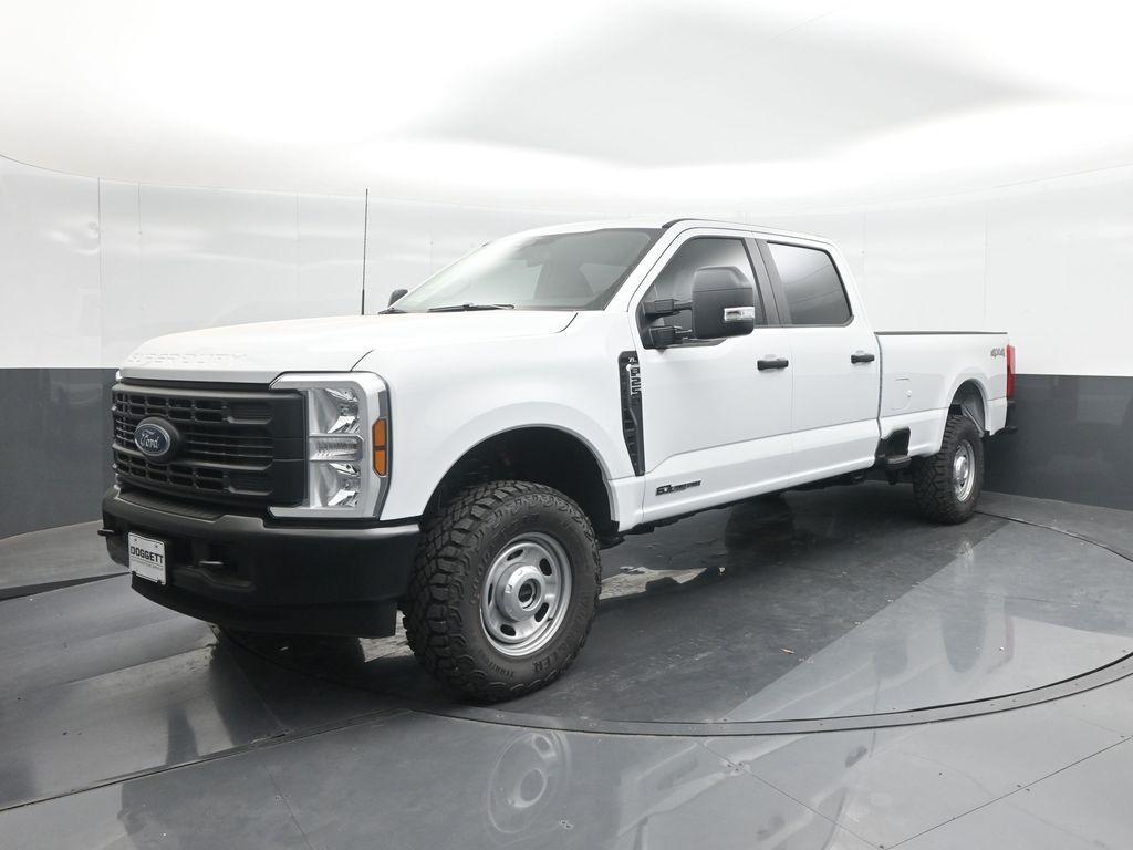 new 2025 Ford F-250 car, priced at $59,374
