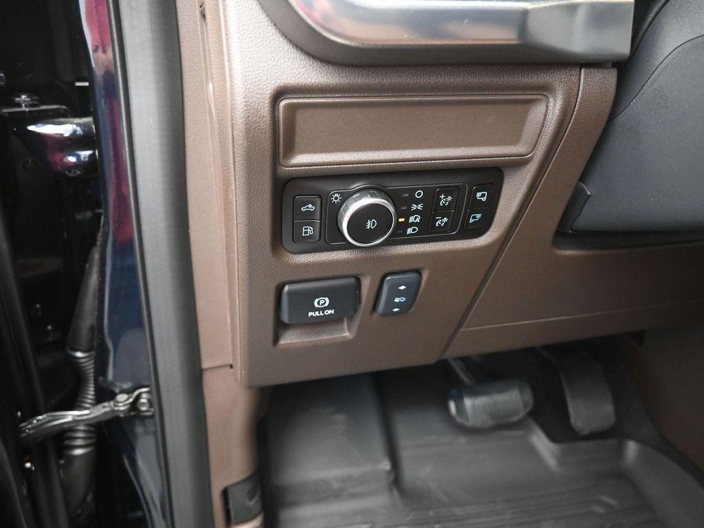 new 2025 Ford F-150 car, priced at $71,730