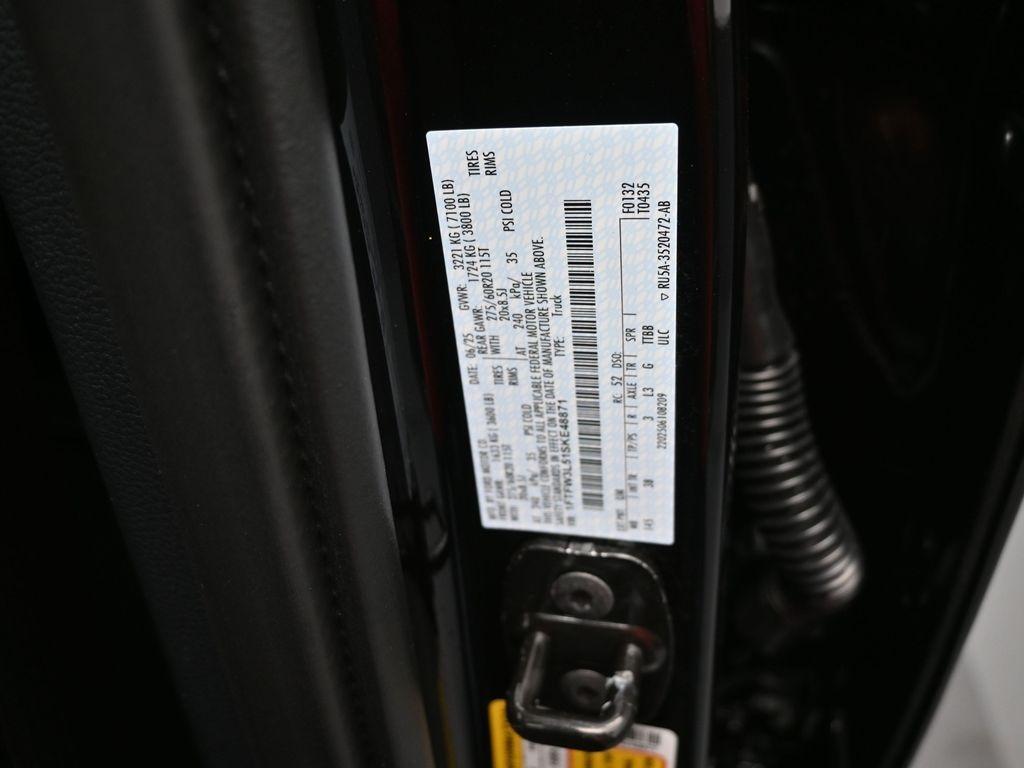 new 2025 Ford F-150 car, priced at $59,646