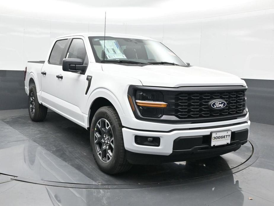 new 2024 Ford F-150 car, priced at $38,020