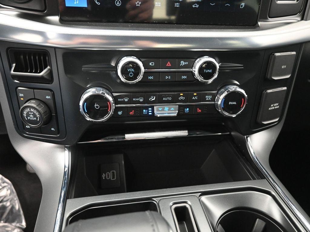 new 2025 Ford F-150 car, priced at $59,896