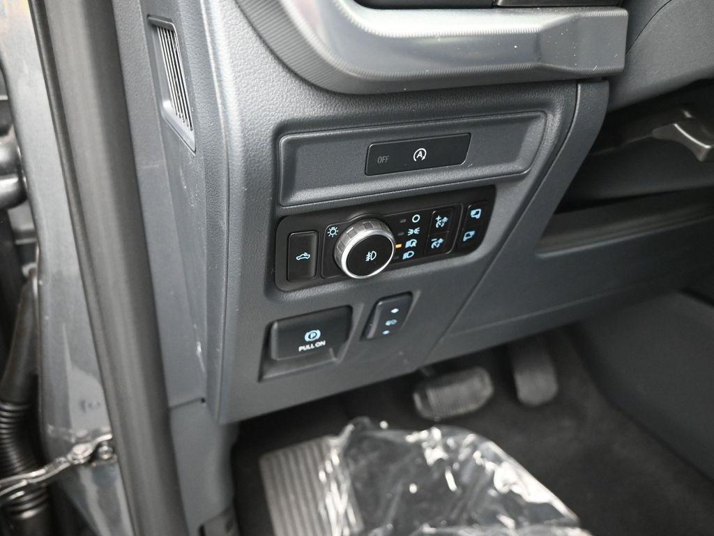 new 2025 Ford F-150 car, priced at $59,896