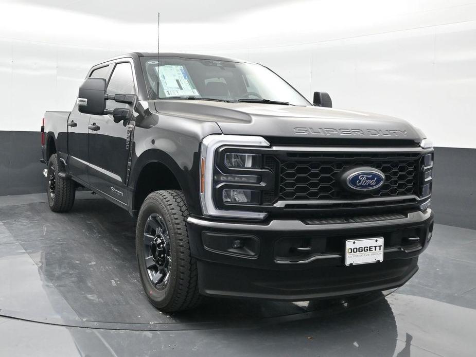 new 2024 Ford F-250 car, priced at $63,427