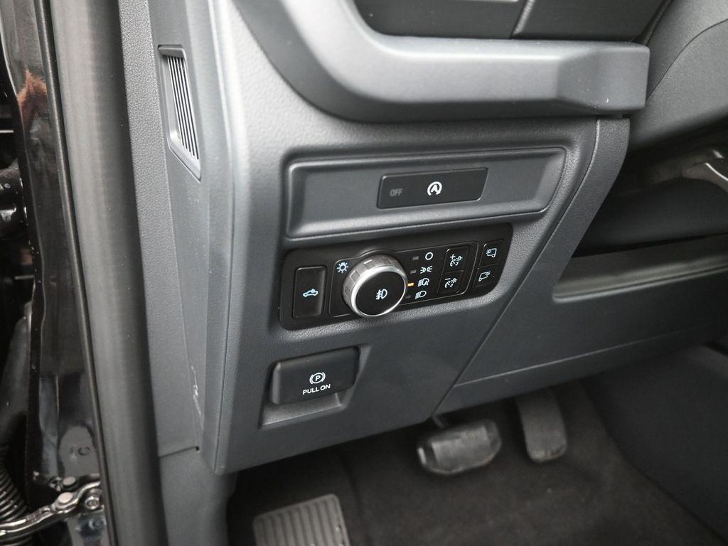 new 2025 Ford F-150 car, priced at $55,363