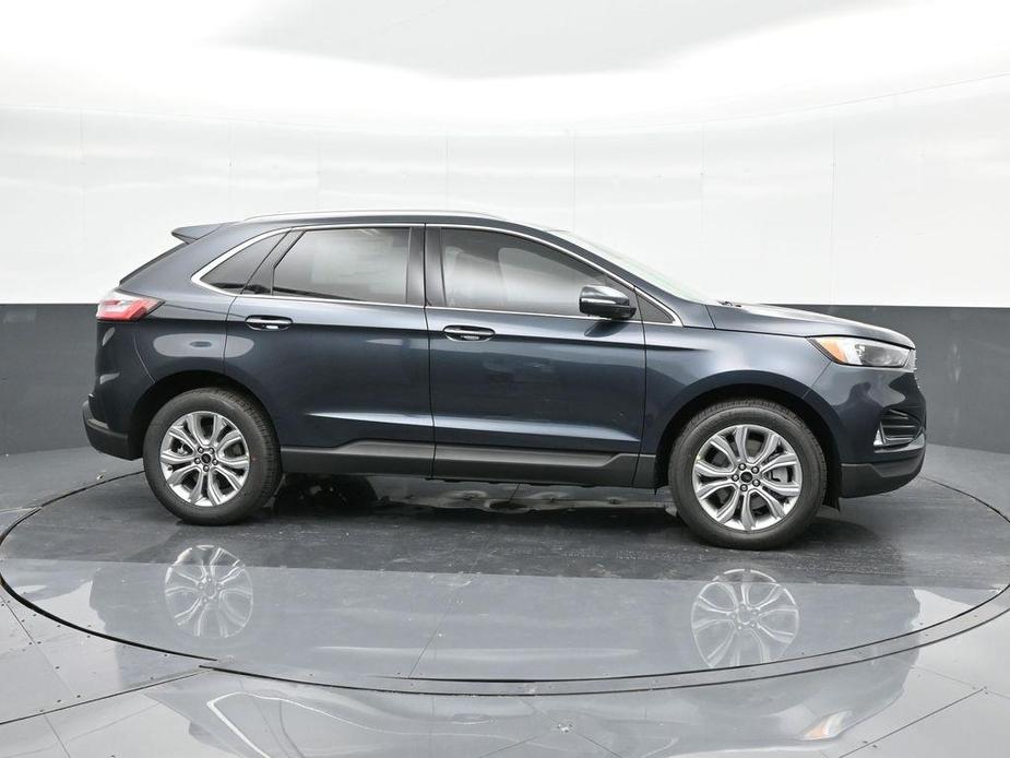 new 2024 Ford Edge car, priced at $36,637