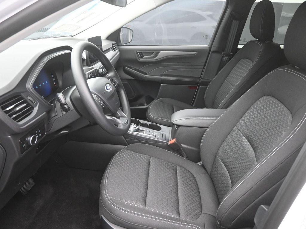 new 2025 Ford Escape car, priced at $26,398