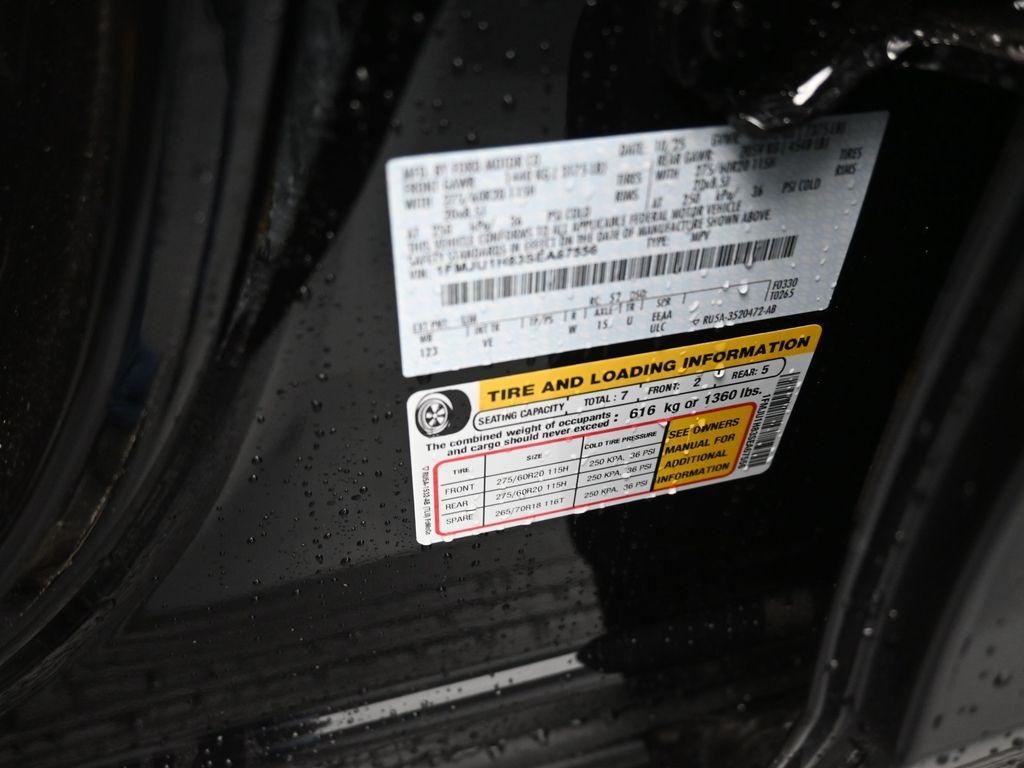 new 2025 Ford Expedition car, priced at $65,326