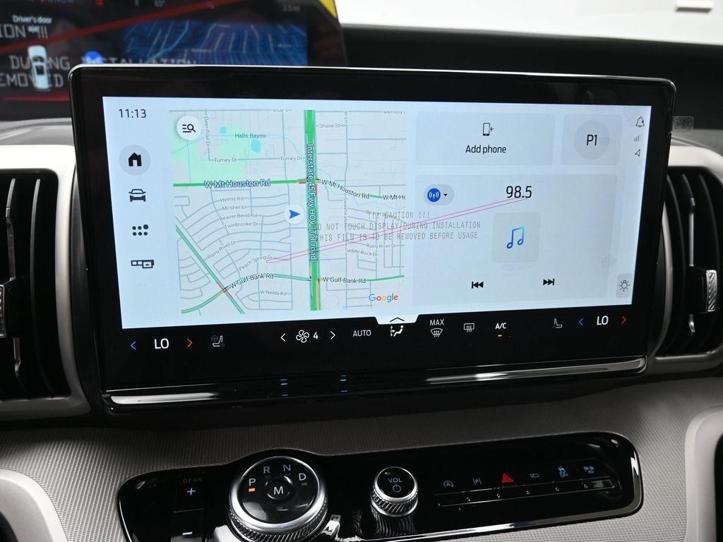 new 2025 Ford Expedition car, priced at $65,326