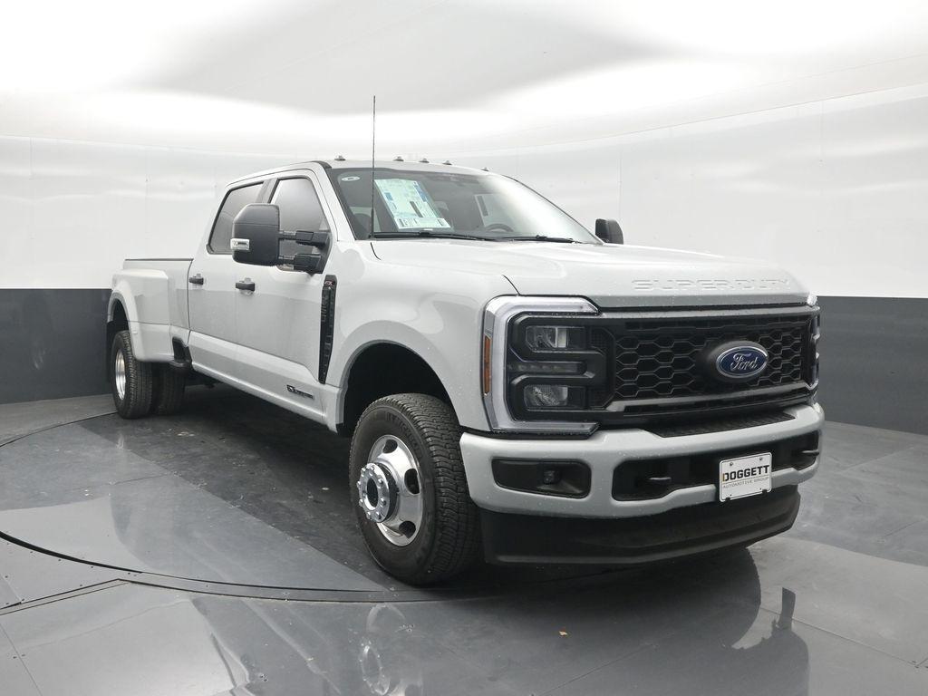 new 2026 Ford F-350 car, priced at $75,815