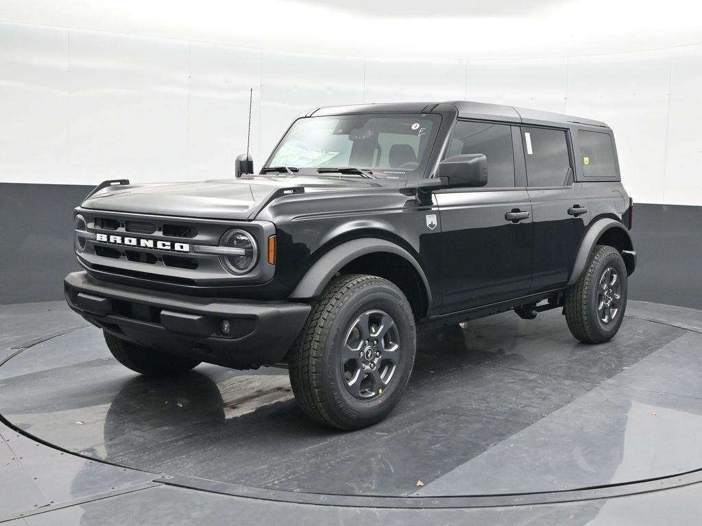 new 2024 Ford Bronco car, priced at $44,382