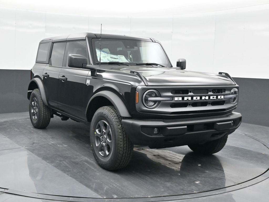 new 2024 Ford Bronco car, priced at $44,382