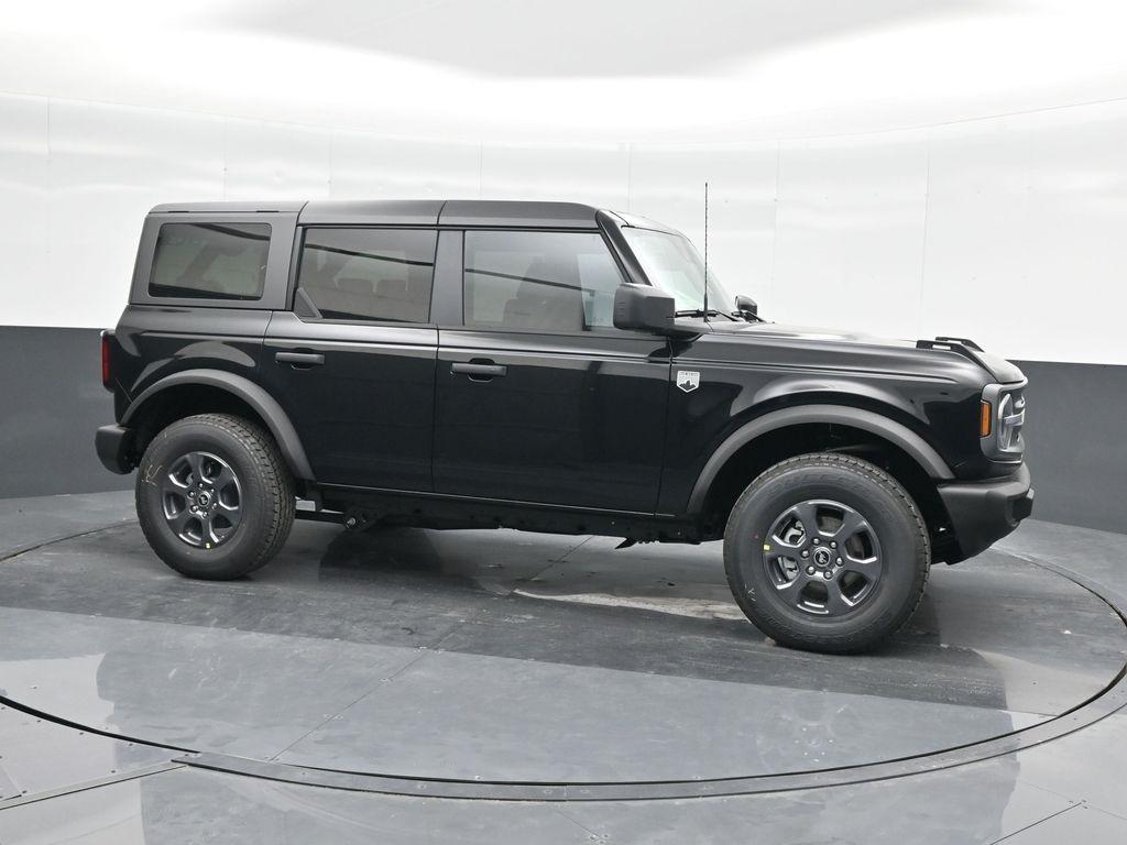 new 2024 Ford Bronco car, priced at $44,382