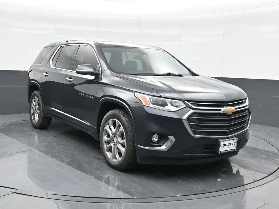 used 2021 Chevrolet Traverse car, priced at $31,991