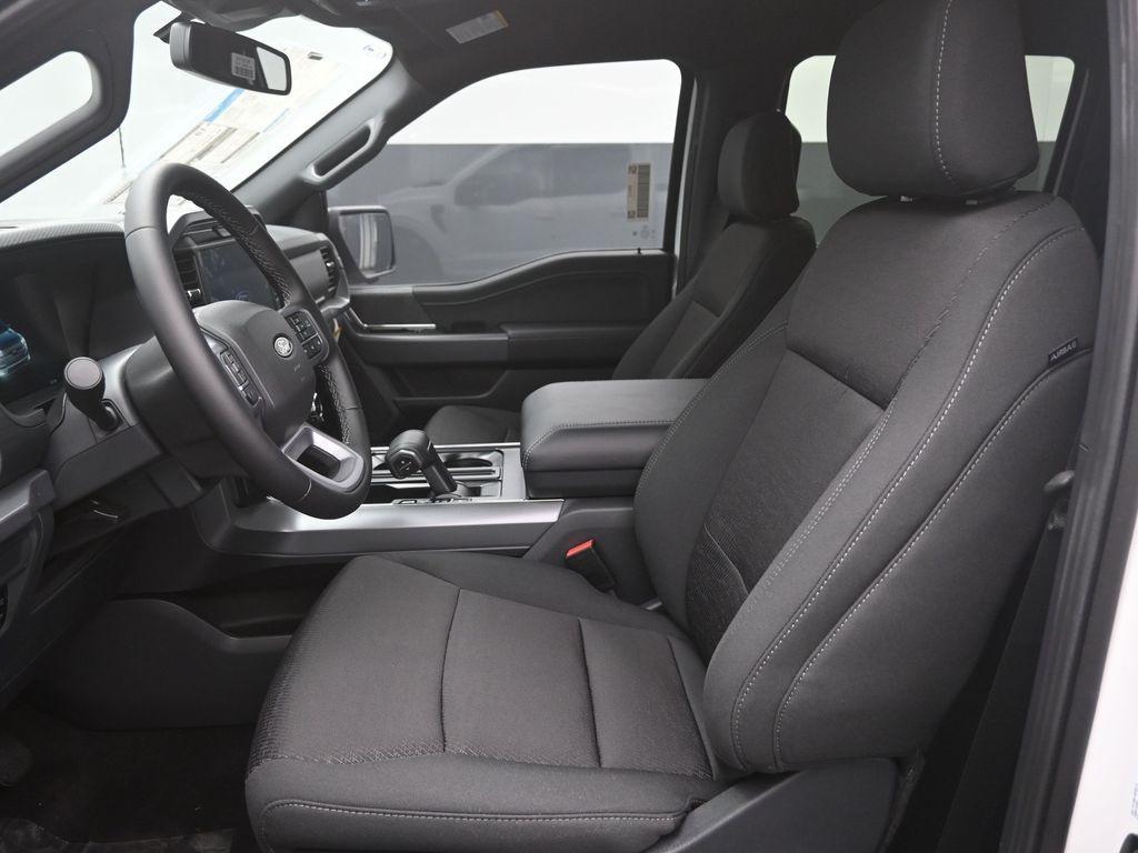 new 2025 Ford F-150 car, priced at $55,395