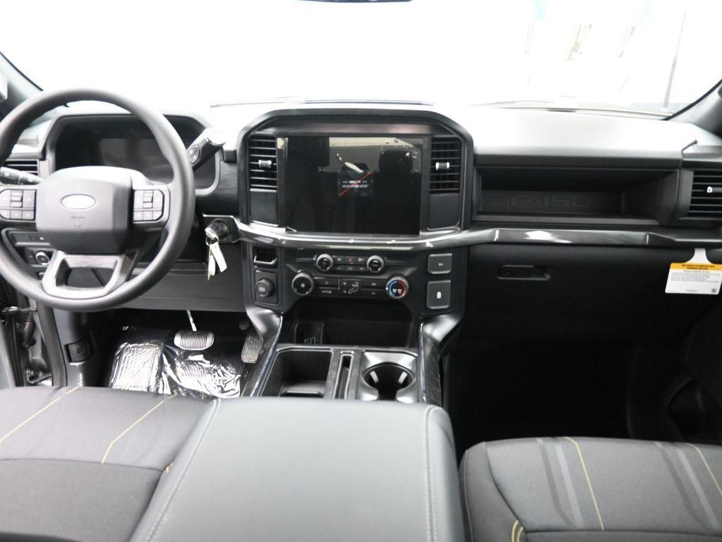 new 2025 Ford F-150 car, priced at $43,540