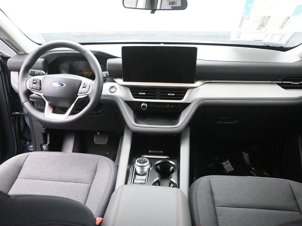 new 2025 Ford Explorer car, priced at $37,361