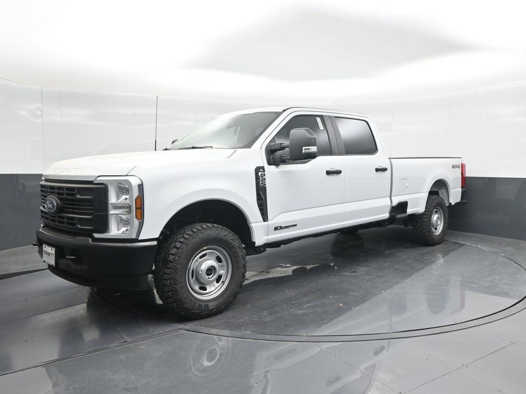 new 2025 Ford F-250 car, priced at $60,374
