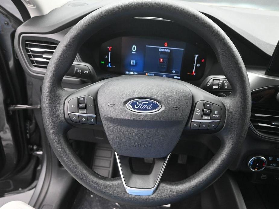 new 2025 Ford Escape car, priced at $28,990