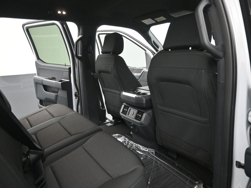 new 2025 Ford F-150 car, priced at $55,033