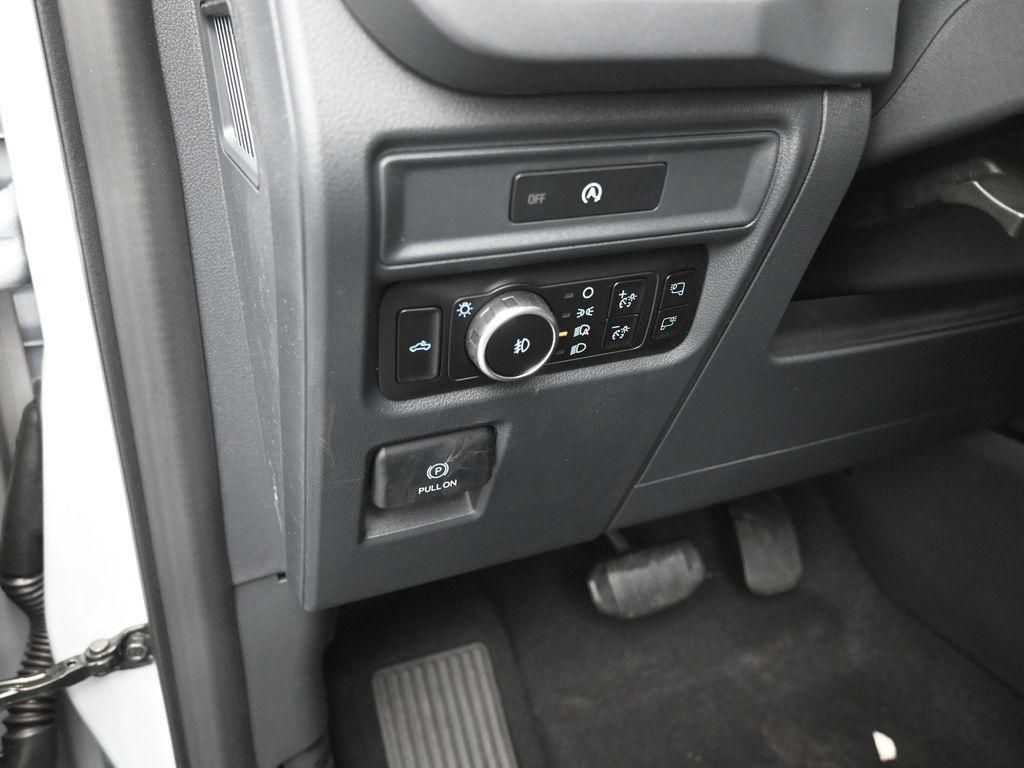 new 2025 Ford F-150 car, priced at $55,033