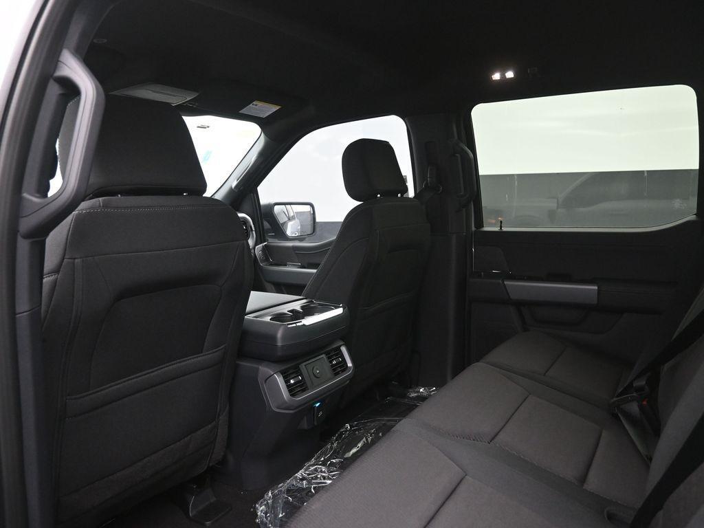 new 2025 Ford F-150 car, priced at $55,033