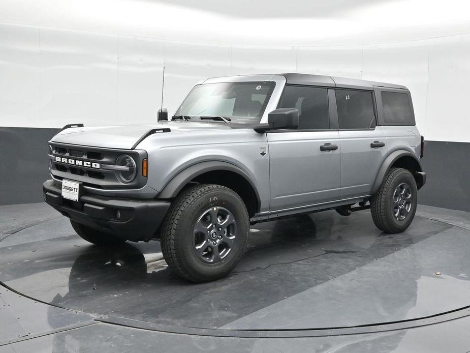 new 2024 Ford Bronco car, priced at $44,132