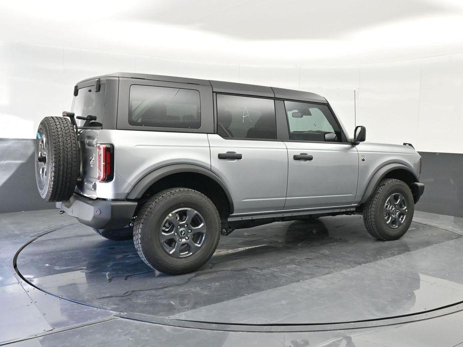 new 2024 Ford Bronco car, priced at $44,132