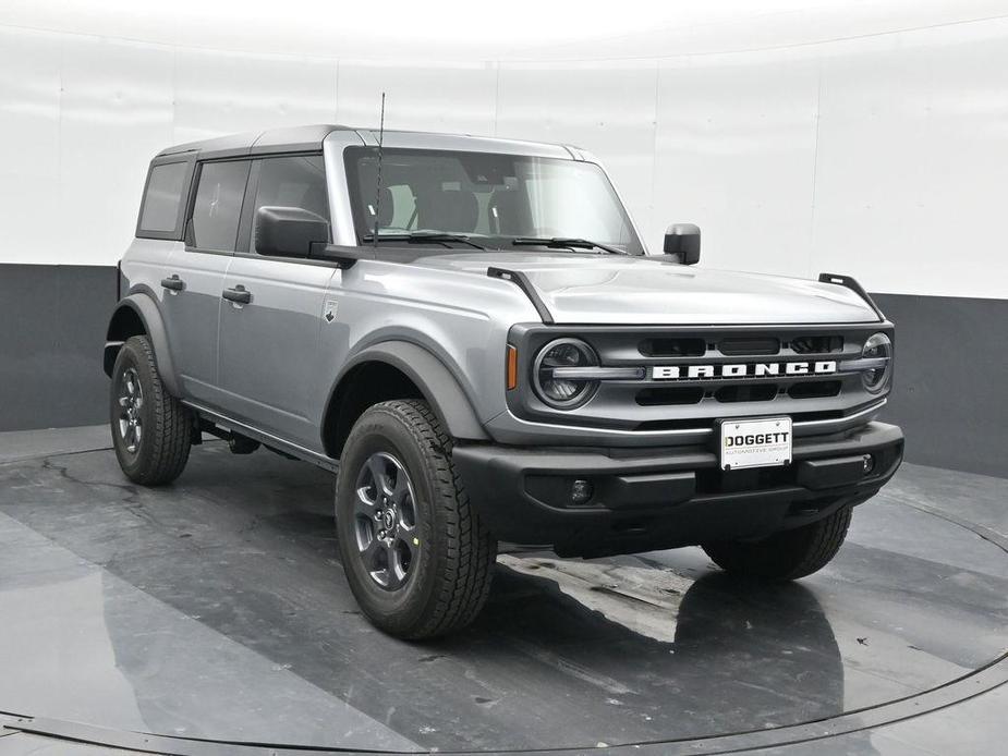 new 2024 Ford Bronco car, priced at $44,132